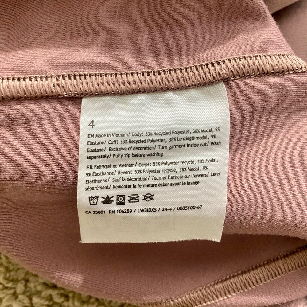 Lululemon Mauve Brushed Softstreme Half Zip - Picture 5 of 5